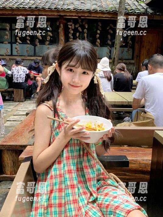 通过155.su网站网址快速获取最新黑料内容