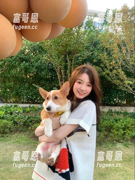 下载www.17吃瓜app，轻松获取每日最热点瓜事件