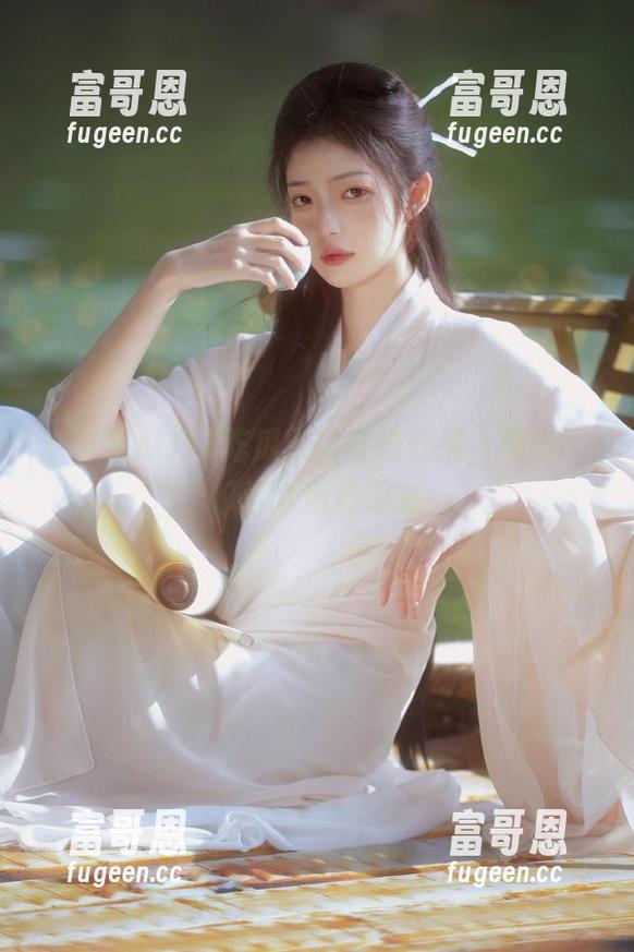 17吃瓜入口在线直播，观看吃瓜群众最热动态