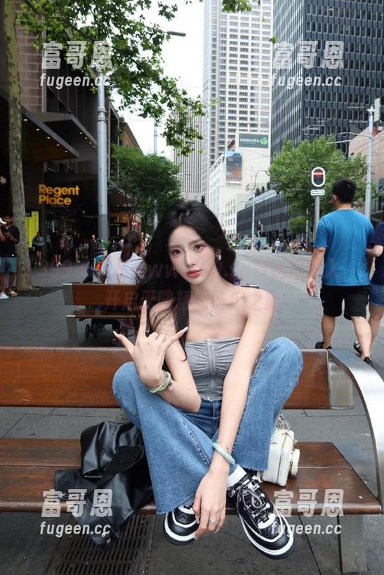 从www.399.su传送门进入，开启无限精彩吃瓜之旅