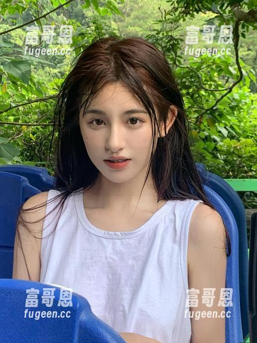 51吃瓜App里的吃瓜女友反差让粉丝大呼过瘾
