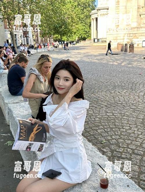 少女都爱的58吃瓜王网站，快速直达热门吃瓜地带！