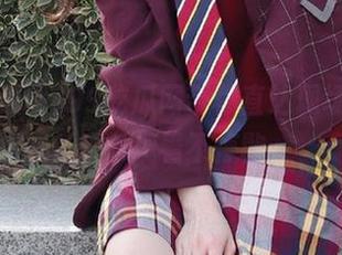 99吃瓜网带你直达现场，女生欢乐观看不停歇