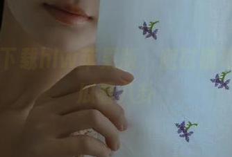 下载hlw苹果版，随时随地轻松吃瓜看八卦