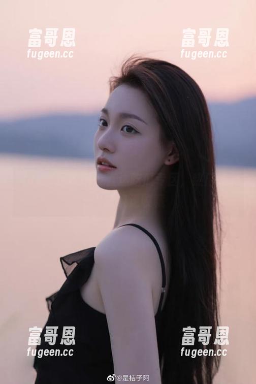 轻松hlw直达吃瓜专区，热门爆料内容快速收藏