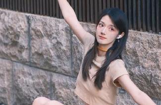 点击www.黑料链接，第一时间获取明星爆料大集合