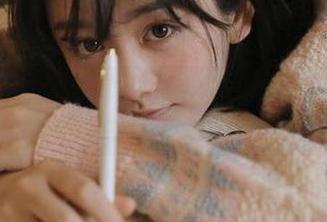 想第一时间吃瓜看热搜？试试这款app——https://zztt15.com/带你飞
