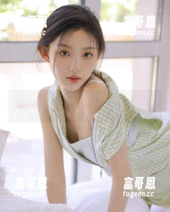 打开zztt11首页，发现最热门吃瓜线路全攻略