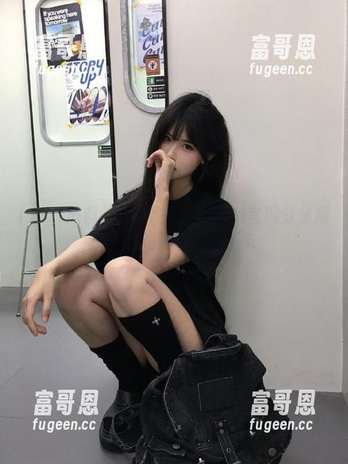每天都来zztt黑料官网分享新料，线路顺畅一点不卡