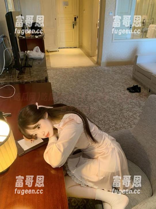 吃瓜网app下载指南，让你追热点永不迷路