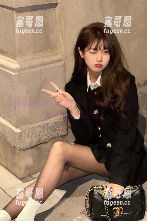 少女必备神器，明星黑料网站每天发布精彩爆料
