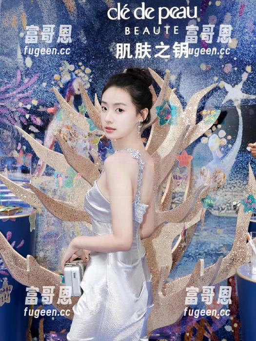 吃瓜曝光黑料不打烊小逗逗苹果版火热发布，吃瓜吃到肚皮疼