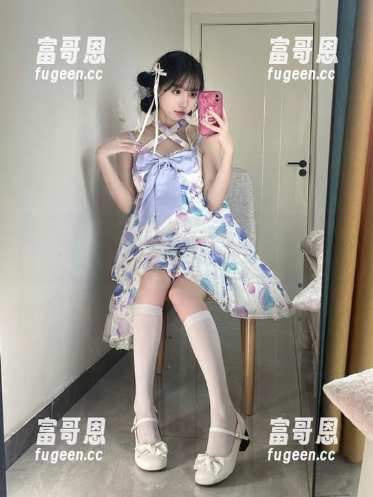 黑料不打烊网页版每日发布热辣吃瓜新闻不停歇