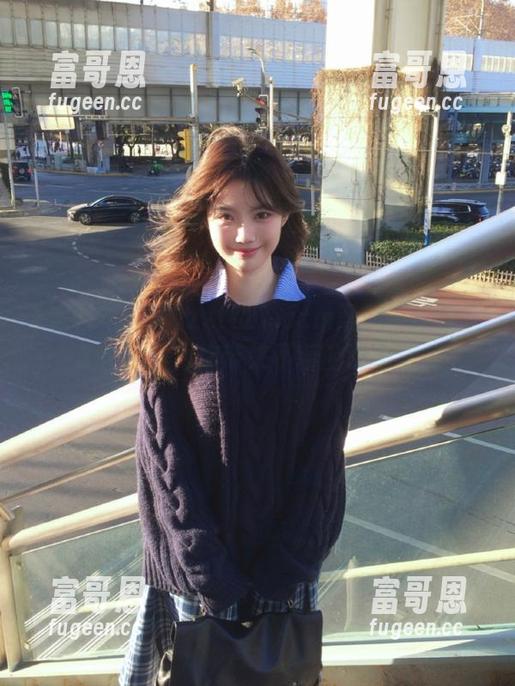 zztt21.ccm黑料不打烊永久在线，为你带来不断的吃瓜盛宴