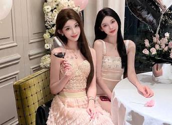 黑料不打烊155su苹果版震撼来袭，少女吃瓜更方便！
