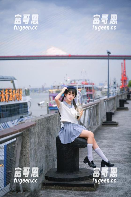 一站式黑料吃瓜网址入口，尽享丰富吃瓜大餐