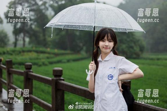 黑料吃瓜网址永久排行榜，最新瓜料一网打尽