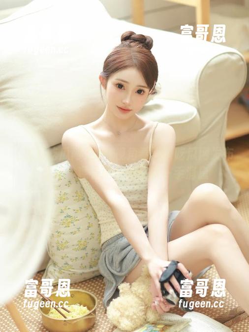 女生视角看黑料吃瓜网发布地址，观看途径和更新一手消息