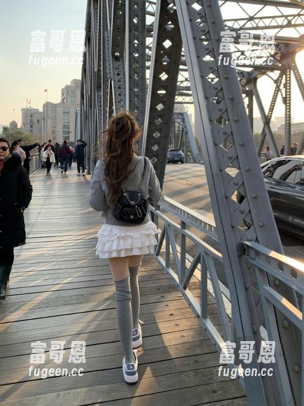 黑料社独家爆料精彩内容在线，吃瓜群众必备资讯
