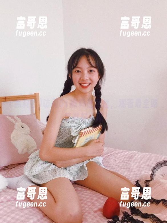 访问51黑料社网址，观看最全吃瓜黑料资讯